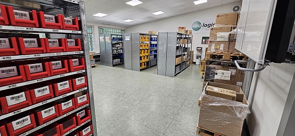 Blick auf die Regale 